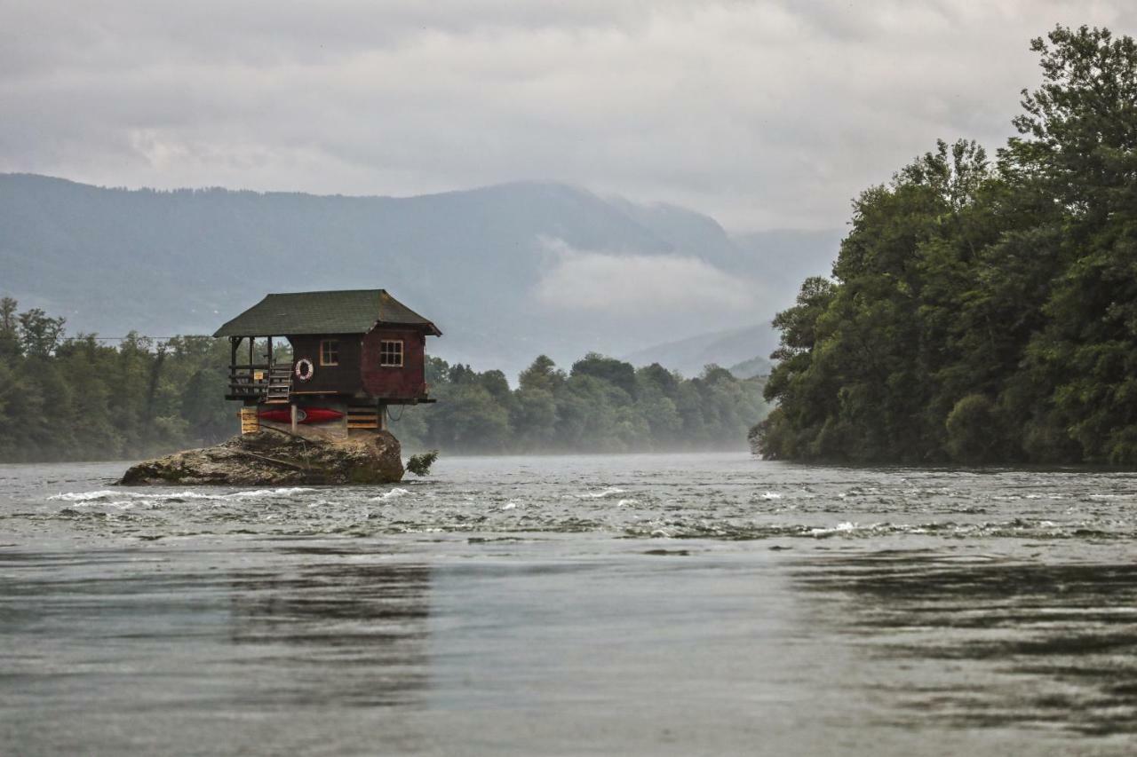 Dren - Banjska Stena Mitrovac Exteriér fotografie